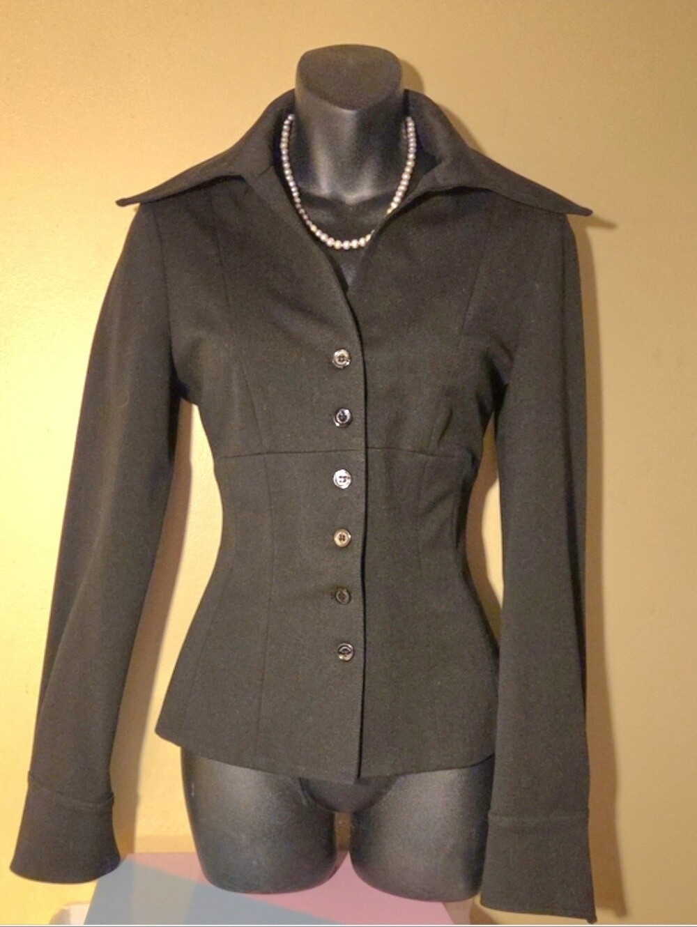 Very rare! Vintage Vertico Black Tailored Women's  Classic Button-Front top!
